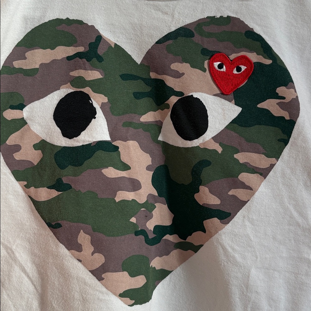 Comme des Garcons Camo Heart Tee - White